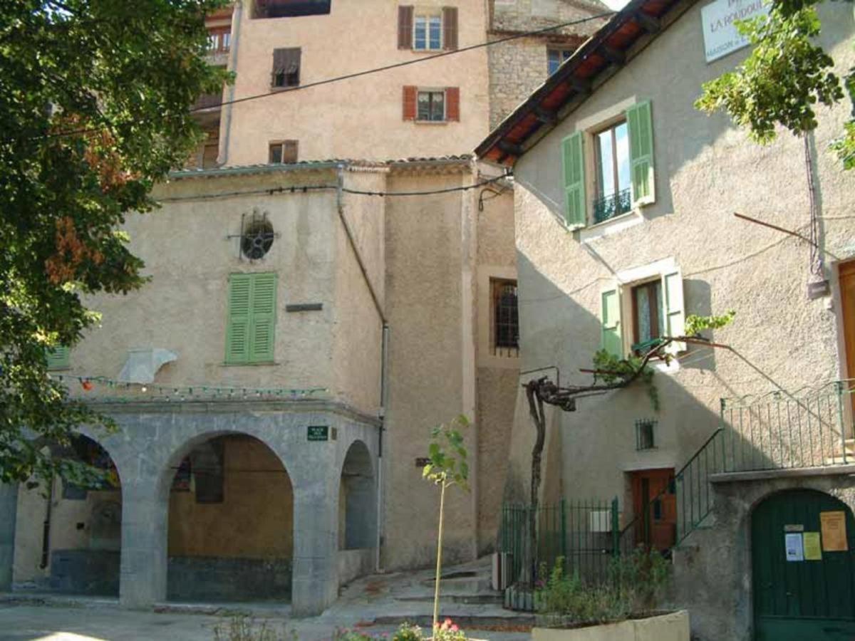 Auberge Du Riou Puget-Rostang Esterno foto
