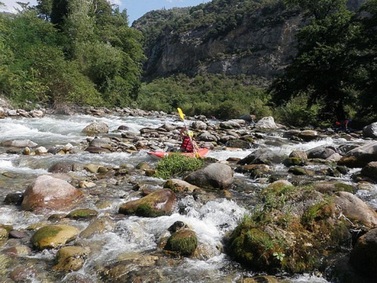 Auberge Du Riou Puget-Rostang Esterno foto