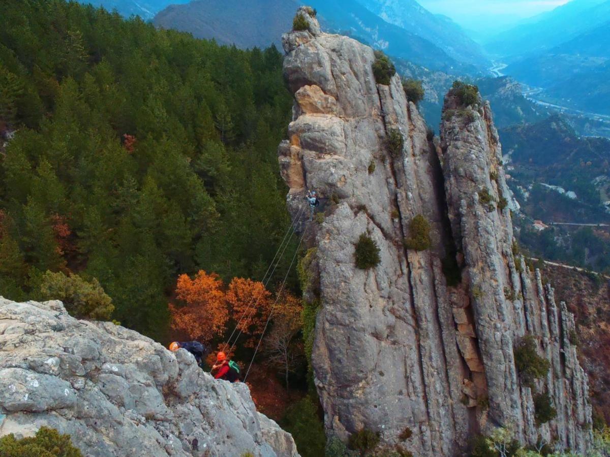 Auberge Du Riou Puget-Rostang Esterno foto